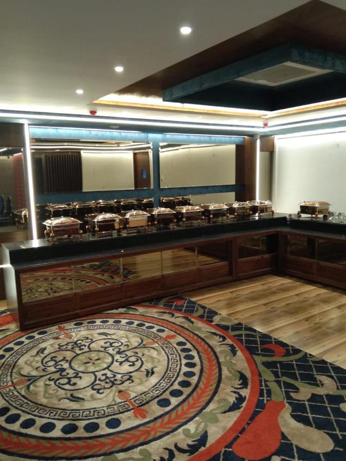 Hotel Smily 卢迪亚纳 外观 照片